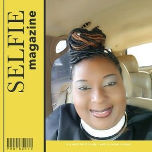 Meet your Posher, Angela